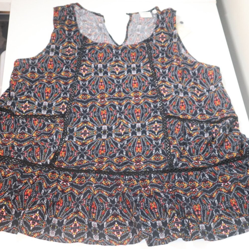 Good Luck Gem Boho Top Keyhole Back Sleeveless, Size 1X, Missing Button - Picture 7 of 11